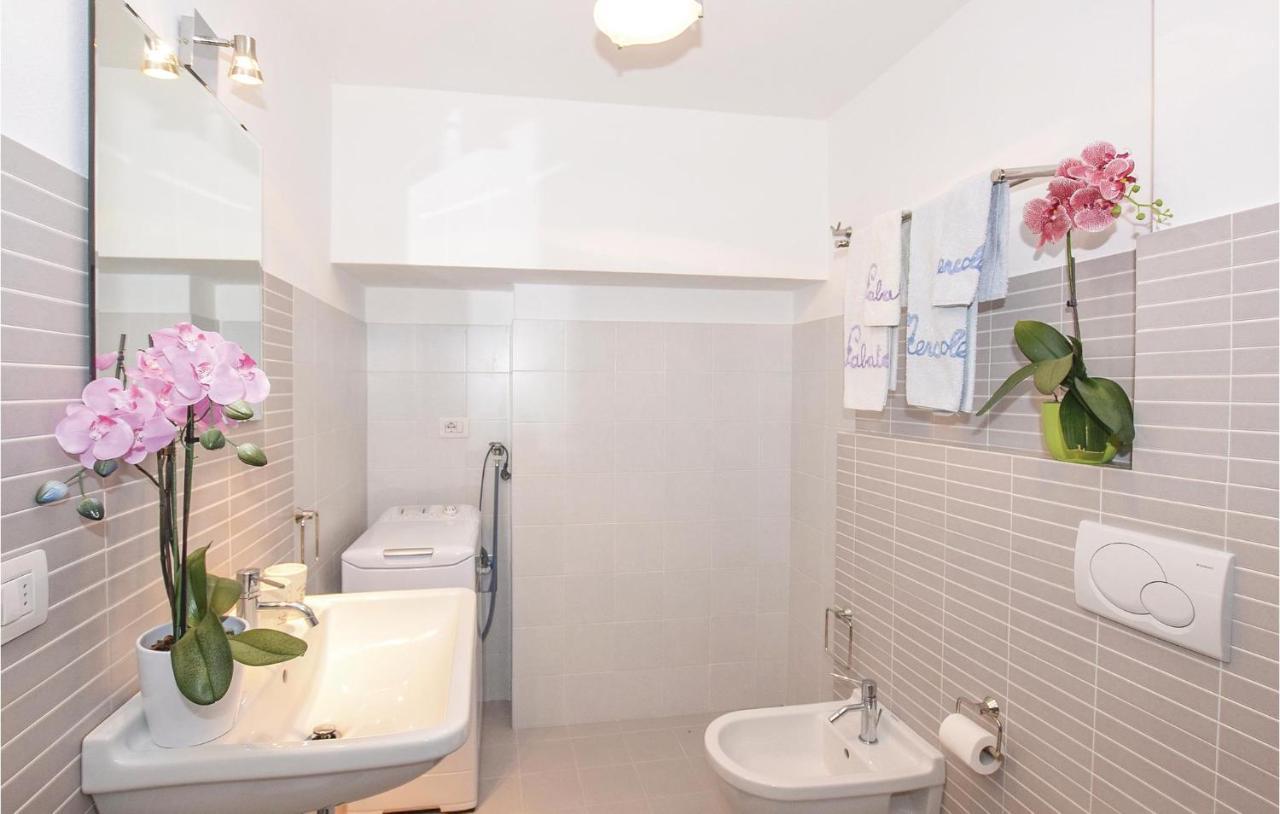 Casa Capestalozzi Apartment เคียเวนนา ภายนอก รูปภาพ